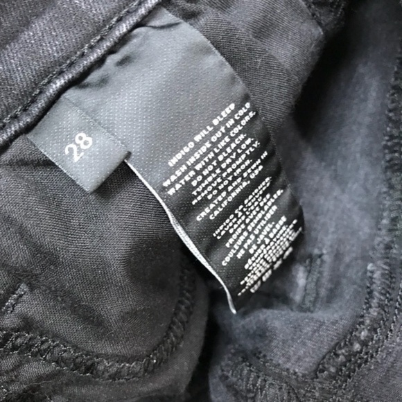 J Brand | Meria black heart destroys skinny 28